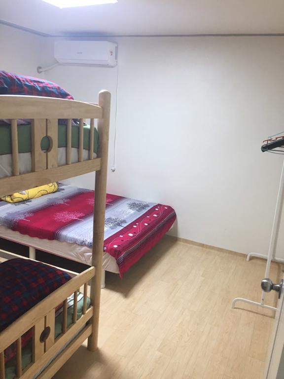 Hongdae Housetay Guesthouse 2Nd Branch Soul Exteriér fotografie